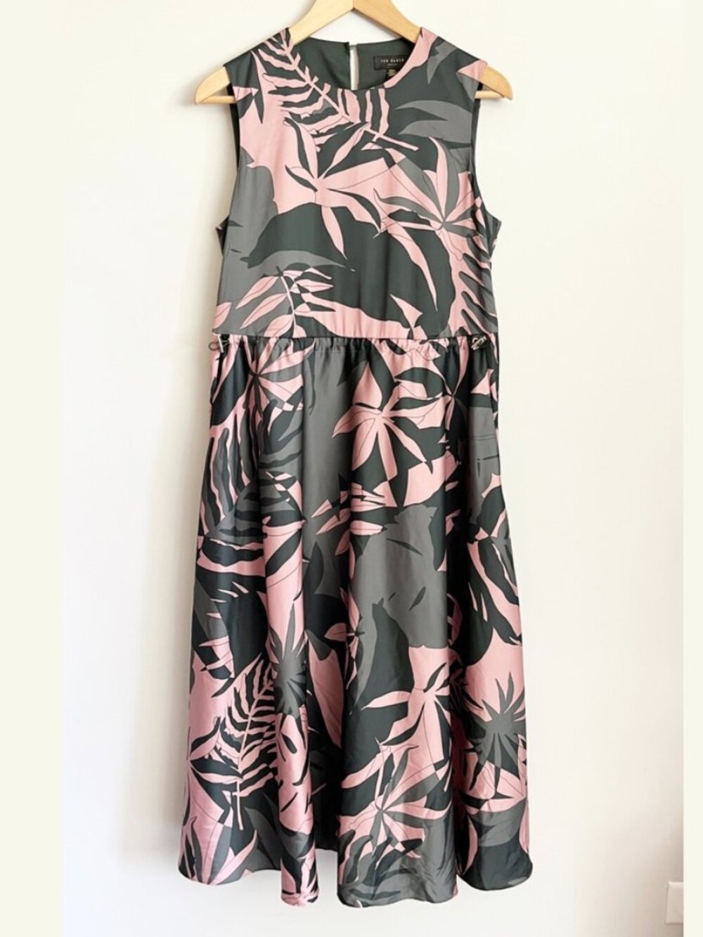 Ted Baker Dress Size 6 US Dagny Exotic Palm Leaf Print Draw Cord Green Pink